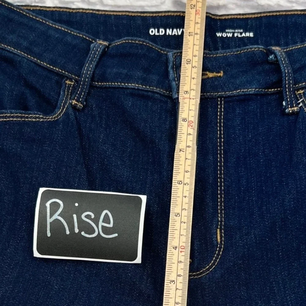 Old Navy Womens High Rise Wow Flare Jeans Dark Wash Blue Size 6 Denim Pants